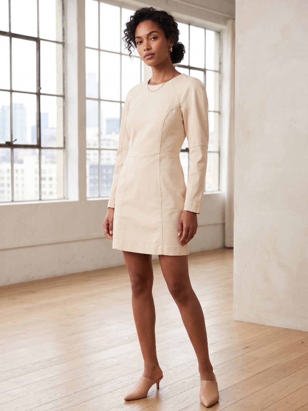 Banana Republic Factory NWT Cream Structured Paneled Mini Dress - Size 8